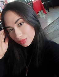 32109Karla Moraes